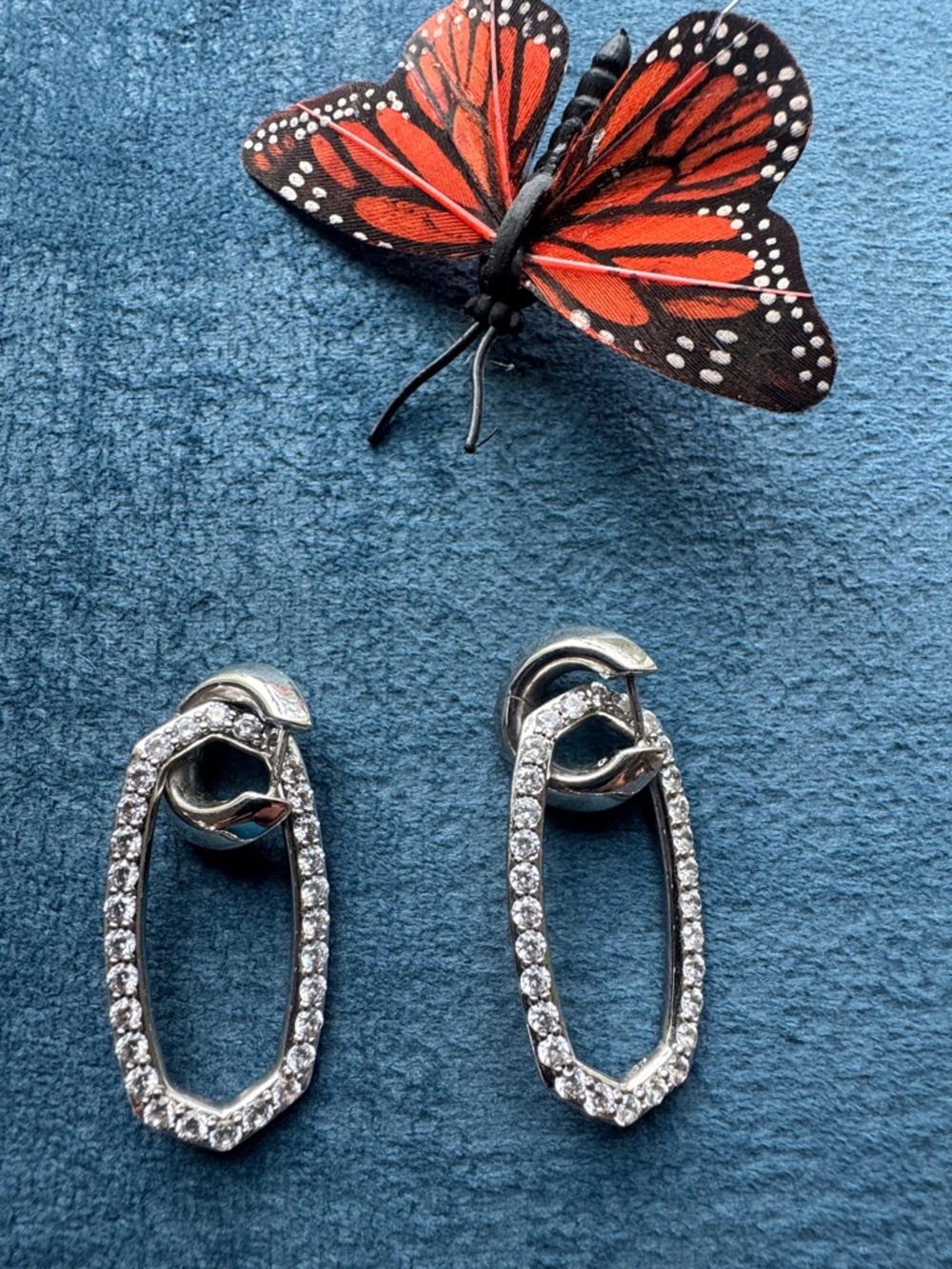 Kendra Scott Silver Crystal Open Oval Drop Earrings - STUNNING!!! 2 ways to wear